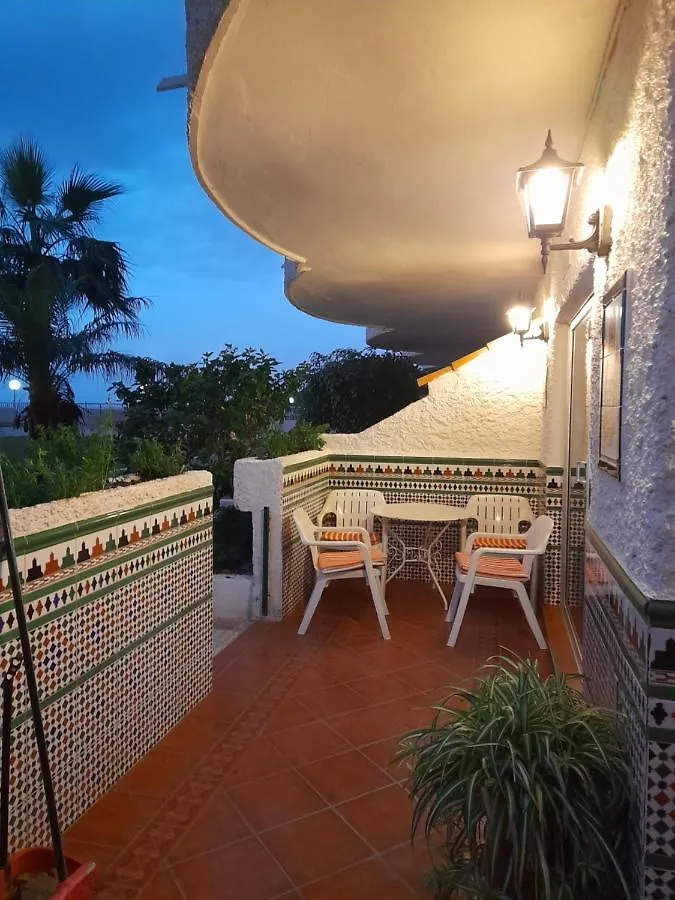 Monis Rooms,Apartment Holidays Green Tenerife Playa San Marcos 伊科德·德·洛斯·维诺斯